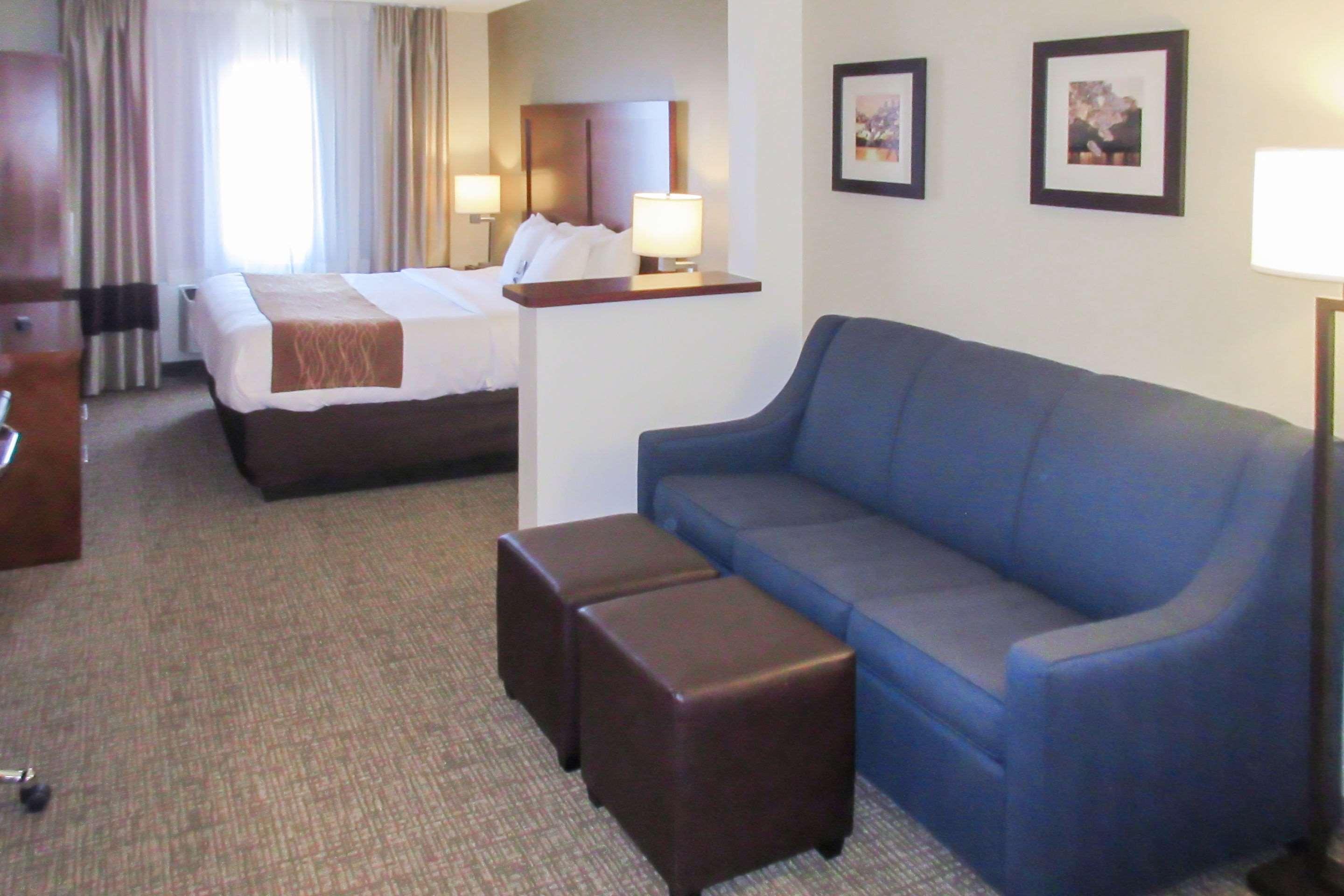 Comfort Inn & Suites Wilkes Barre - Arena Bagian luar foto
