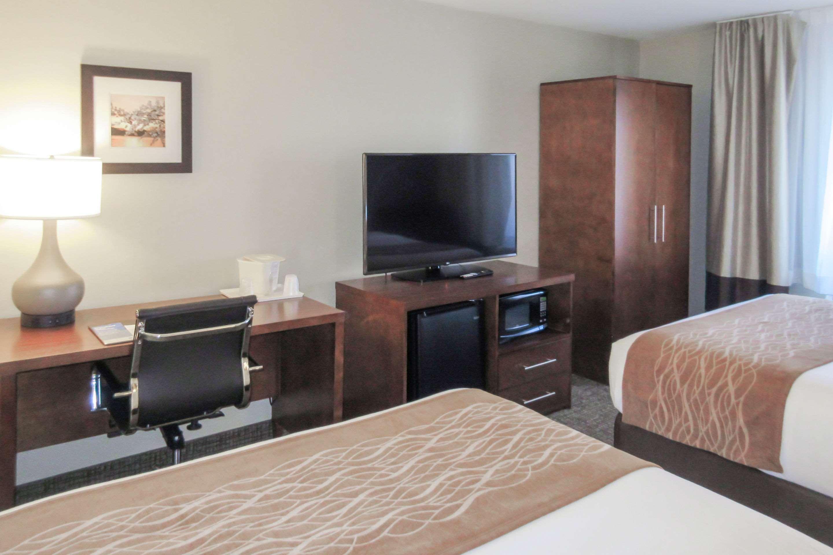 Comfort Inn & Suites Wilkes Barre - Arena Bagian luar foto