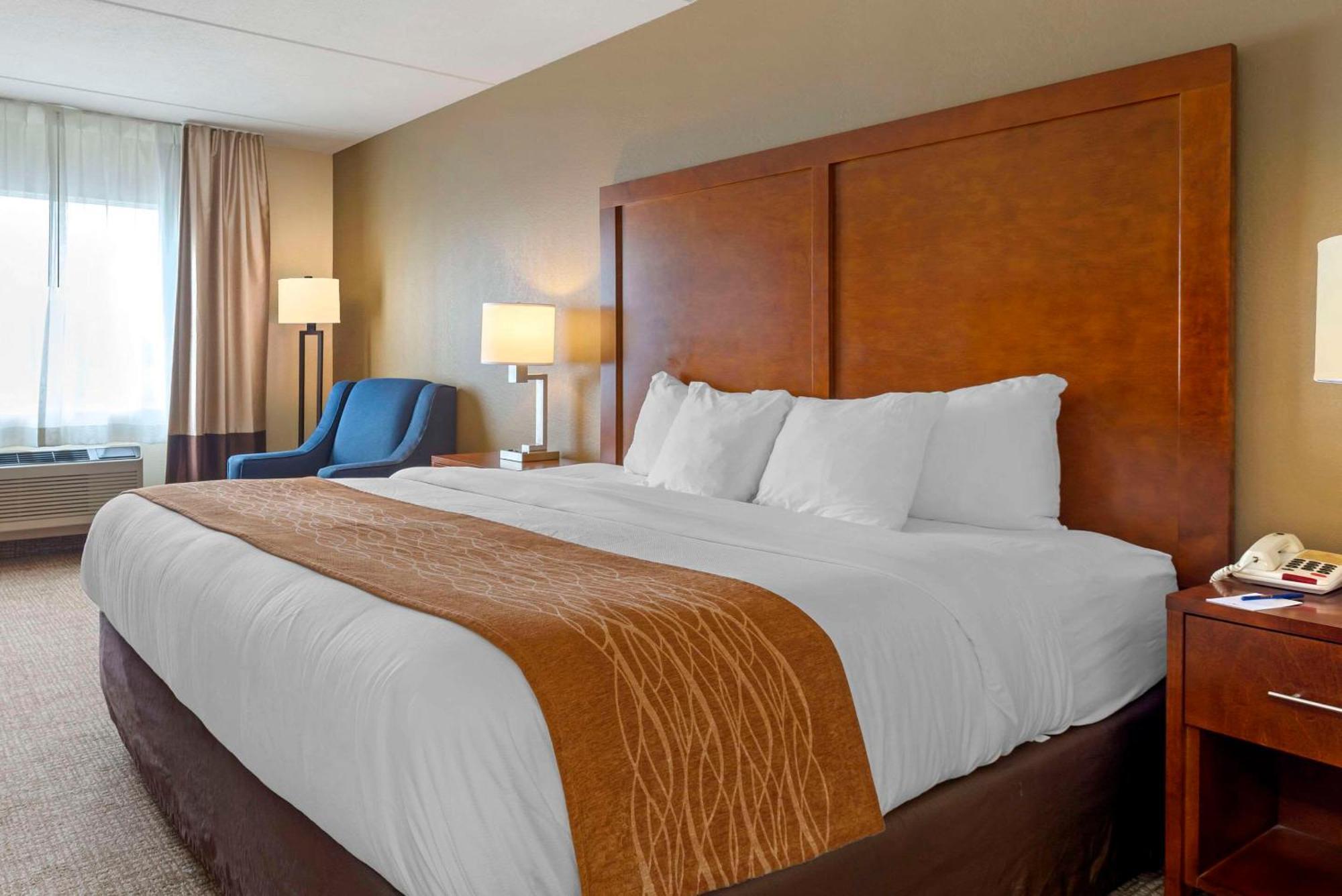 Comfort Inn & Suites Wilkes Barre - Arena Bagian luar foto