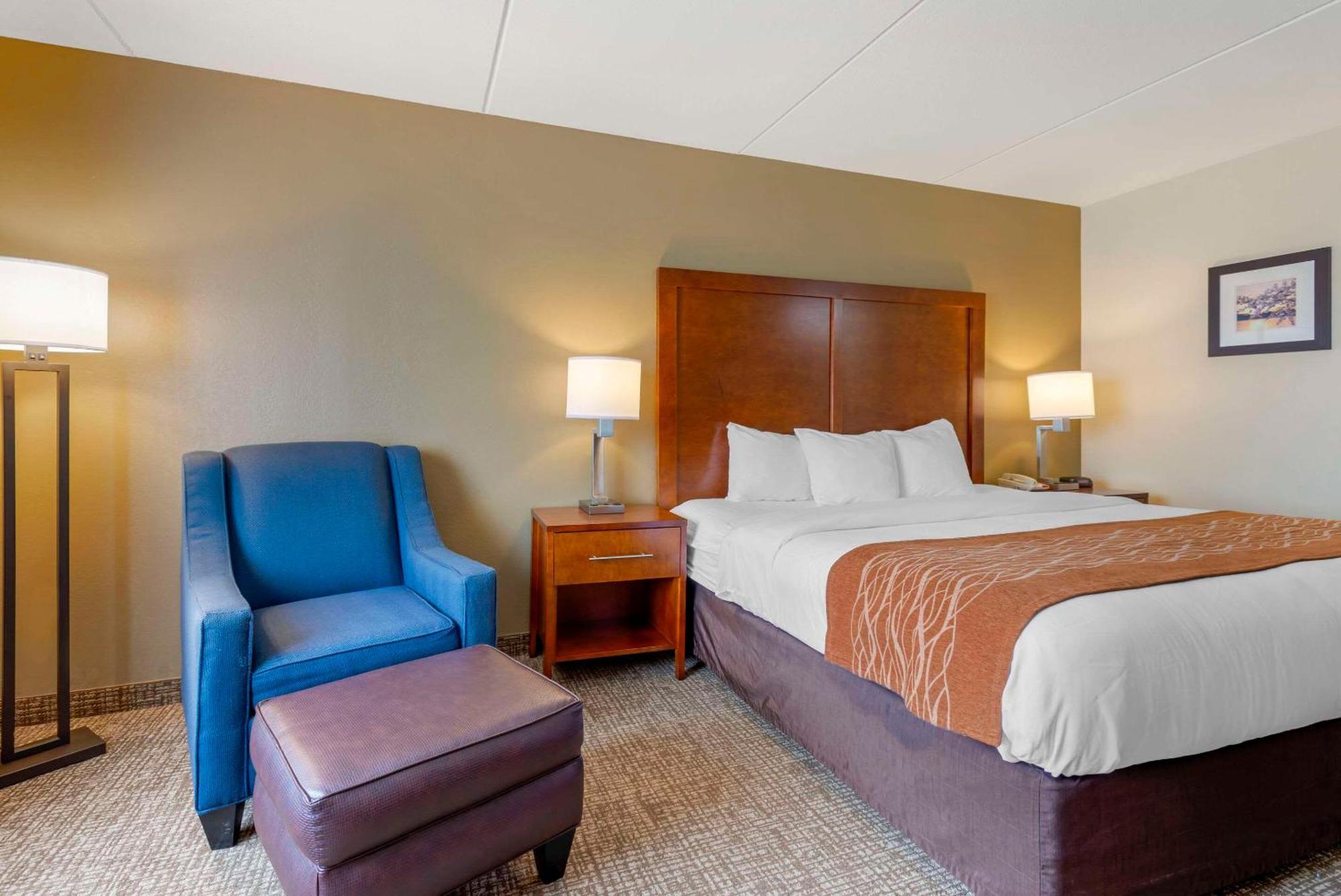 Comfort Inn & Suites Wilkes Barre - Arena Bagian luar foto