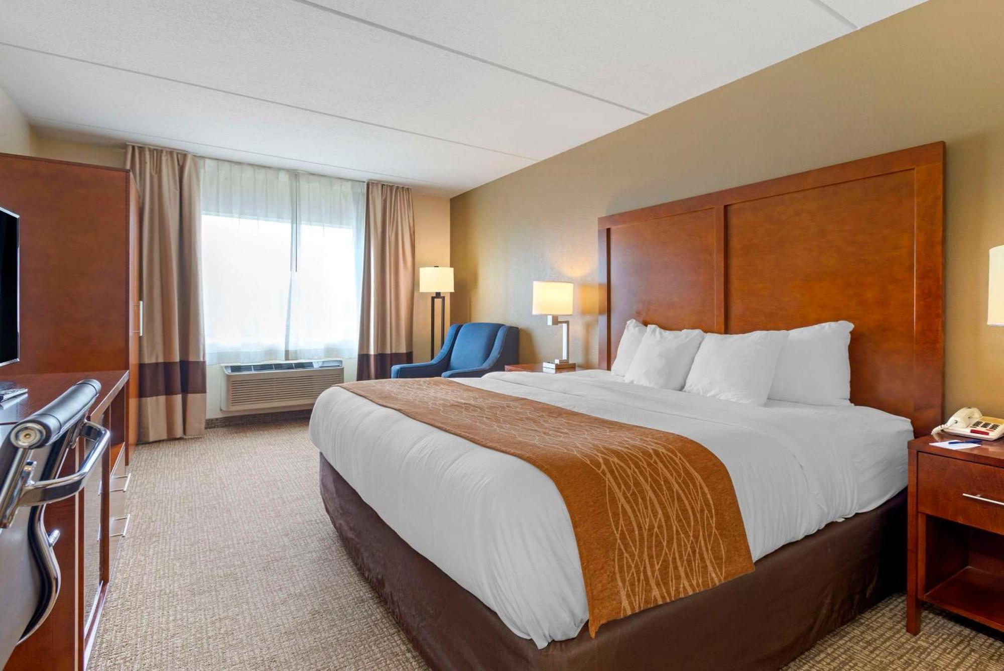 Comfort Inn & Suites Wilkes Barre - Arena Bagian luar foto