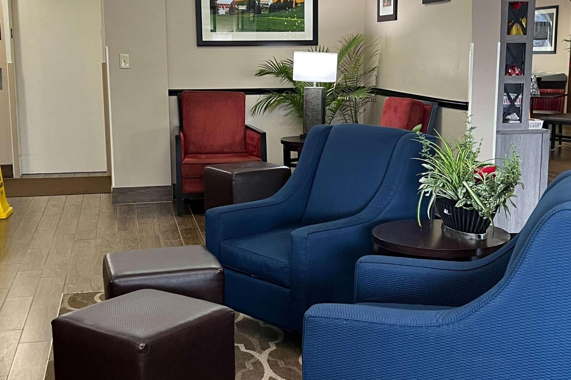 Comfort Inn & Suites Wilkes Barre - Arena Bagian luar foto