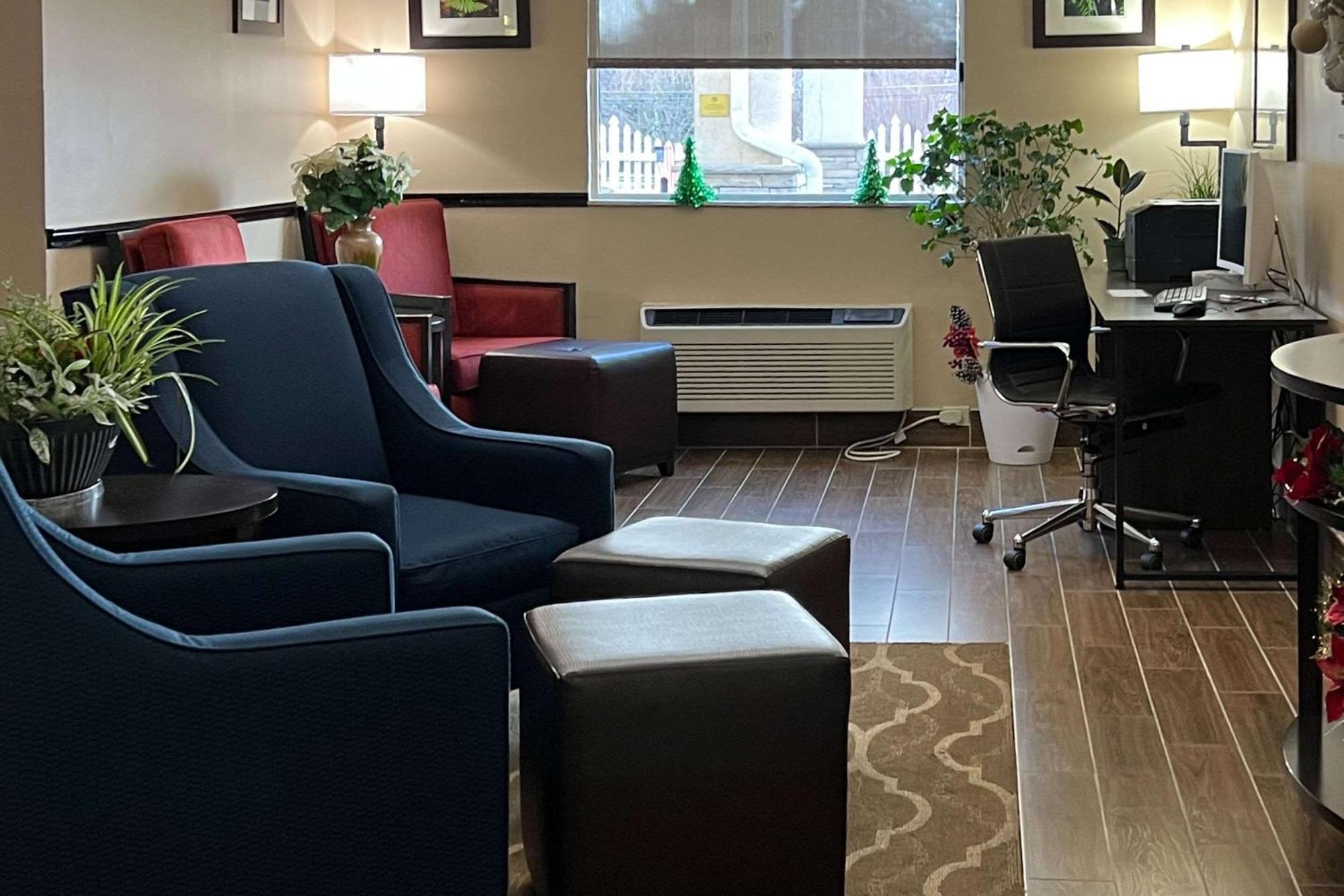 Comfort Inn & Suites Wilkes Barre - Arena Bagian luar foto